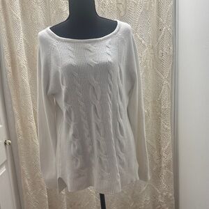 Elegant Cyrus White Cable Knit Sweater